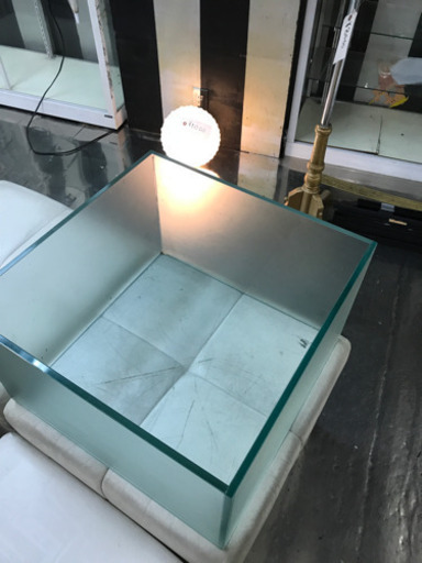 アクリルケース