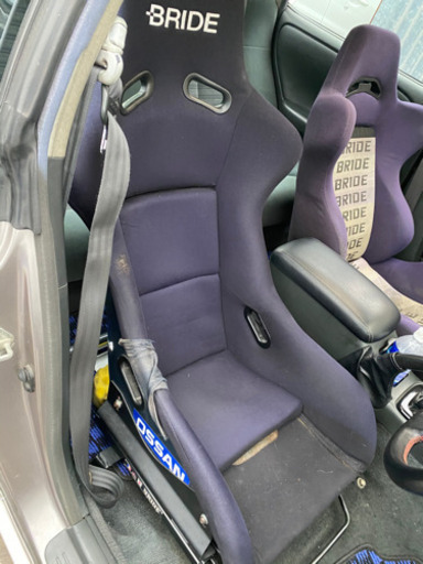 ブリッド　フルバケ