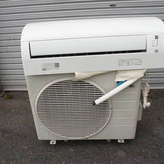 DAIKIN(ダイキン）冷暖房エアコン！2.2KW・格安でお譲ります！