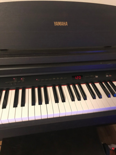 YAMAHA ヤマハ　デジタルピアノ　YDP-301