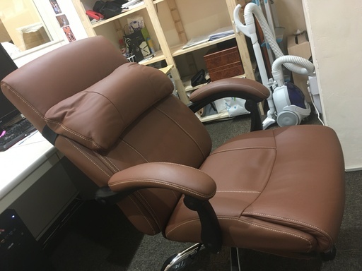 美品　ニトリ　リクライニングワークチェア (アクリス 革 BR) オフィスチェア 肘置き ランバーサポート フットレスト付き　使用期間