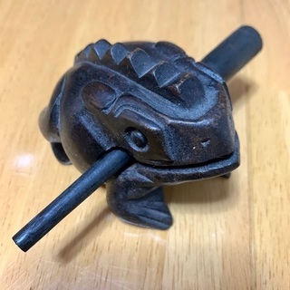タイ　カエル　木製　ギロ