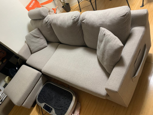 元値8万　カウチソファ