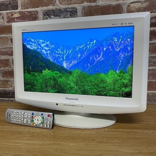 即日受渡❣️スタイリッシュホワイトPanasonicビエラ 17V  3500円