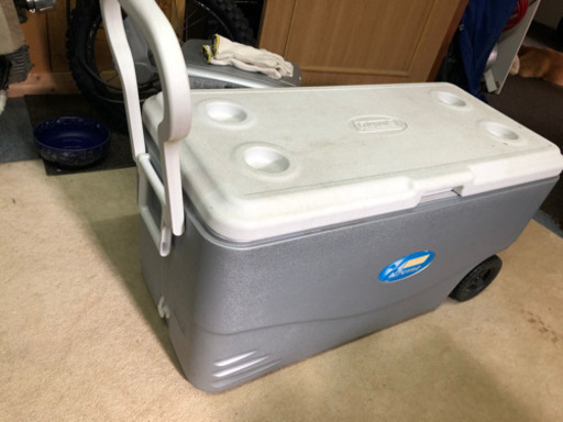 コールマンの、クーラーボックス！使用回数2回の美品