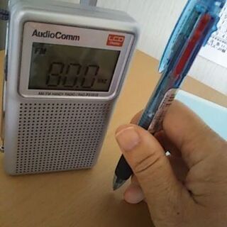 液晶表示携帯ラジオ