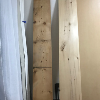 キャンプやインテリアに　アイアンラックの画像