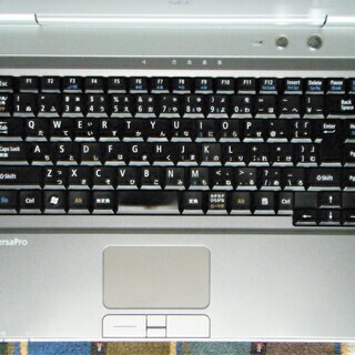 🔶15.6型高解像度液晶パネル1920x1080/高性能🆙Core i5/光速☆彡SSD128GB/快適♬メモリ4GB/Microsoft Office2016📒✎/DVDSマルチ(書き込み可)💿/速い☆彡USB3.0/HDMI📺/すぐ繋がるWi-Fi📶/すぐ使えるWindows10♪/点検整備清掃済み😊/ NEC VersaPro シルバー の画像