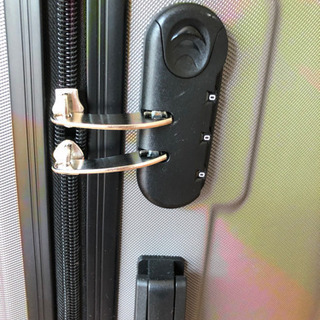 キャリーケースの画像