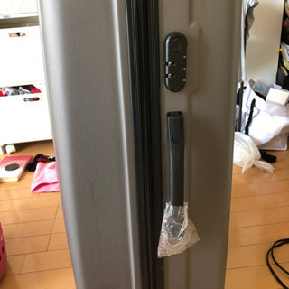 キャリーケースの画像