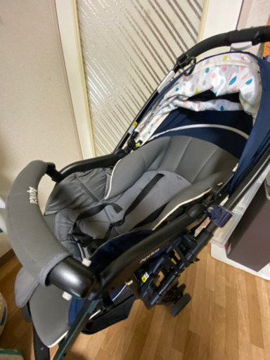 アップリカ　カルーンエアー　純正レインカバー付