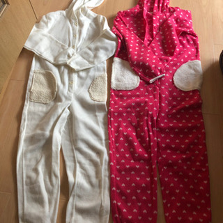 部屋着　ウサギ　フワモコ　つなぎ服