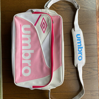 アンブロ　バッグの画像