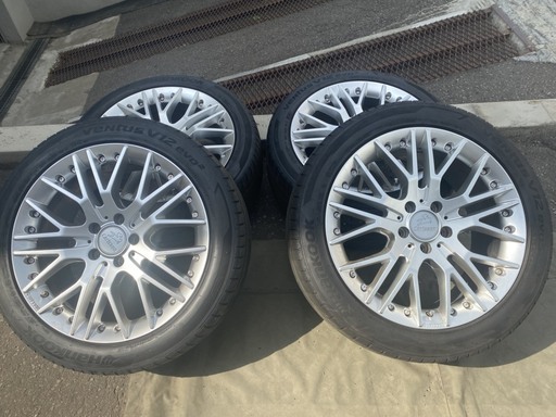 カールソン/ Carlsson 18インチ　夏タイヤ　溝あり