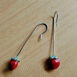 さくらんぼみたいなピアス🍒