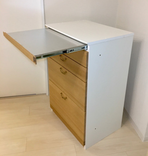【2019年新作】キッチン収納　カップボード　キッチンボード　レンジ台