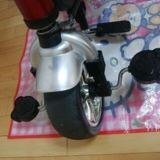 三輪車の画像