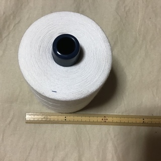 太巻きスパン　60番　ミシン糸　 白