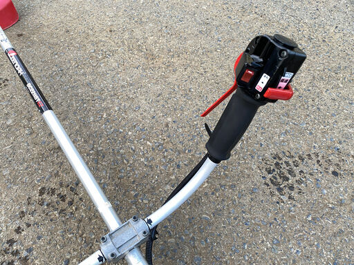 整備済 刈刃新品 始動が楽なEZスタート ゼノア ZENOAH 21.7cc 草刈機 刈払い機　BC2211STEZ 現物確認歓迎 手渡しOK 初期不良対応OK