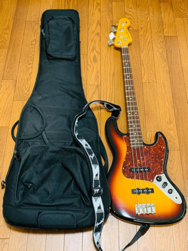 【中古】エレキベース