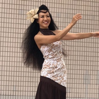 ❤︎フラ・タヒチアンダンス　プライベートレッスンの画像