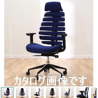 ニトリ ワークチェア 「エルゴクエスト ネイビー」 数時間使用 綺麗の画像