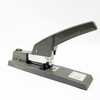 プラス　大型ホッチキス　PLUS-3UE　動作OK　サイズ：Ｗ6.5×Ｄ28×Ｈ16.5cm　使用針：No.3,3U-8M,3U-10M　オフィス用品　文房具の画像