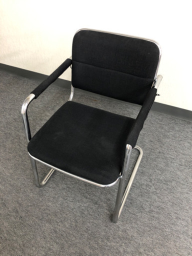 オフィスパイプ椅子三脚