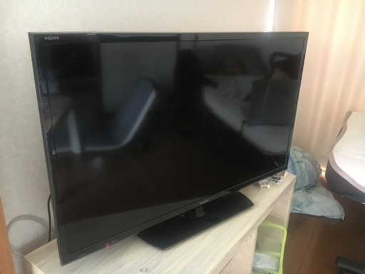 2016年製　液晶テレビ　SHARP