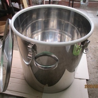 ８０L、１８-8ステンレス容器の画像