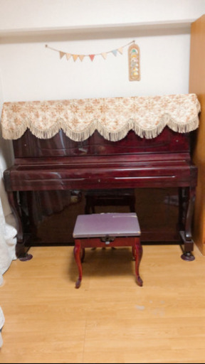アップライトピアノ