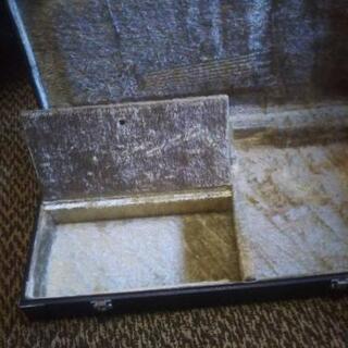 エレキギター ハードケースの画像