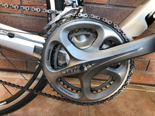 FOCUS IZALCO PRO【東京23区及び50km圏内お届け可能】
