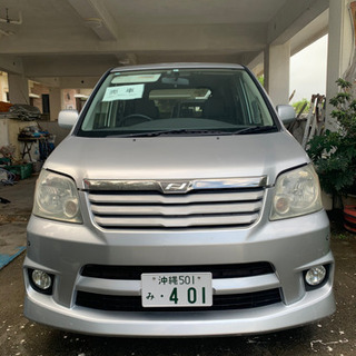 TOYOTA ノア