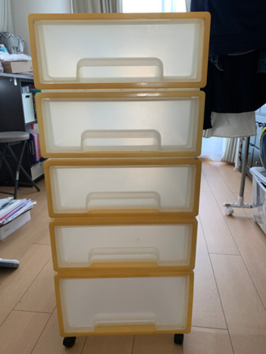 クローゼットケース