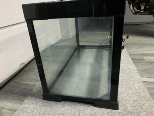 爬虫類用ケージ　暖突S付