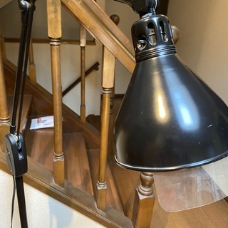 DAZOR社フロアライト　パシフィック・ファニチャー・サービス(PFS)購入　　黒の画像