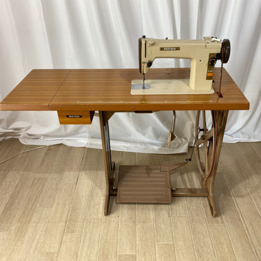 美品 旭川 ブラザー 職業用ミシン 台付き TA2-B623 スペシャル3