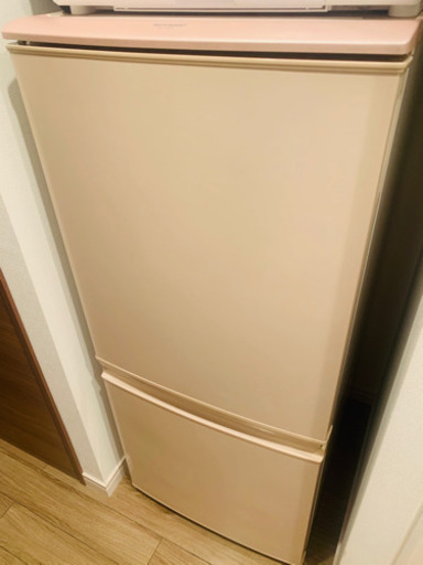 SHARP 冷蔵庫　パステルカラー！
