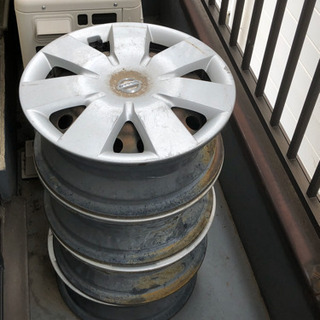 日産ノート純正ホイール