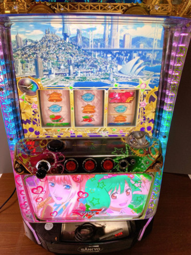売り切れました❗️パチスロ　実機　スロット台　家庭用コンセント　マクロス2 SANKYO 本体　ドアキー　設定キー　不要機　使用可能 パチスロ実機