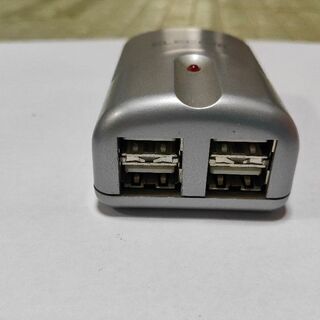 再値下げしました！ エレコム 4ポートUSBハブ AC電源アダプタ付き(USB2.0)の画像