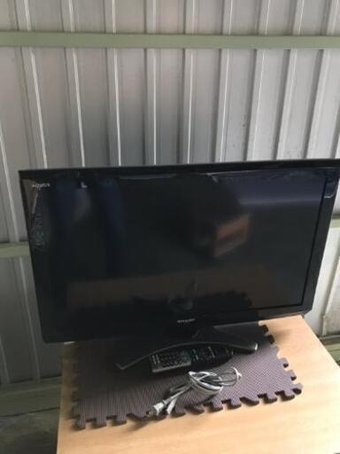 取引中☆シャープAQUOS32型液晶テレビ2011年製☆