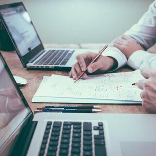 個人や中小企業向けにホームページを格安でお作りします！