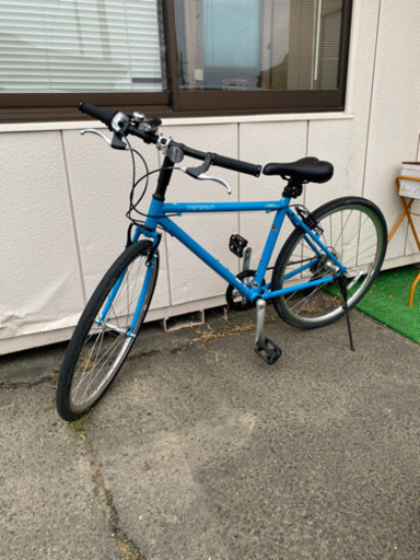 クロスバイク綺麗です。
