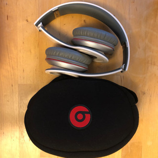 Beats by Dr.Dre Solo HD White（レア）ビーツバイドクタードレ　ヘッドホンの画像