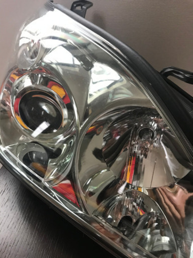 30 ハリヤー　ヘッドライト