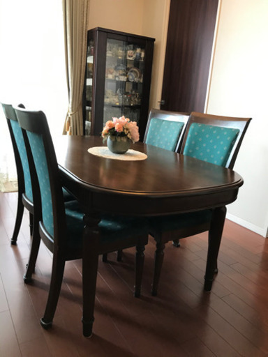 ダイニングテーブル&椅子4脚