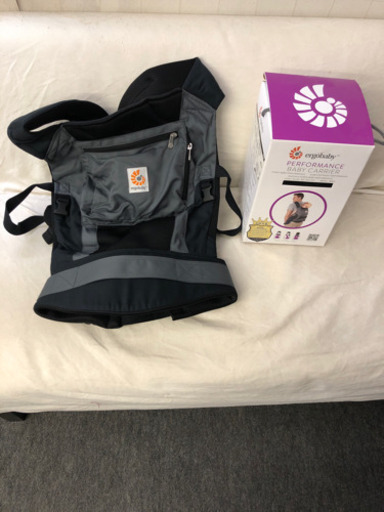 パフォーマンスベビーキャリア　エルゴ