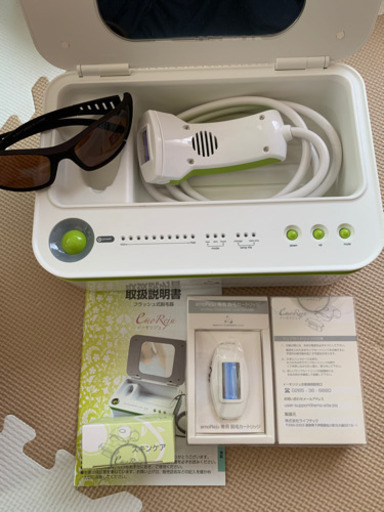 光脱毛器　新品カードリッジ3つ付き